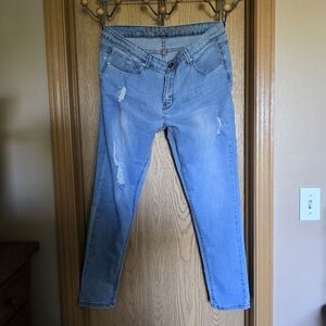 Gogo Midrise Ankle Jeans